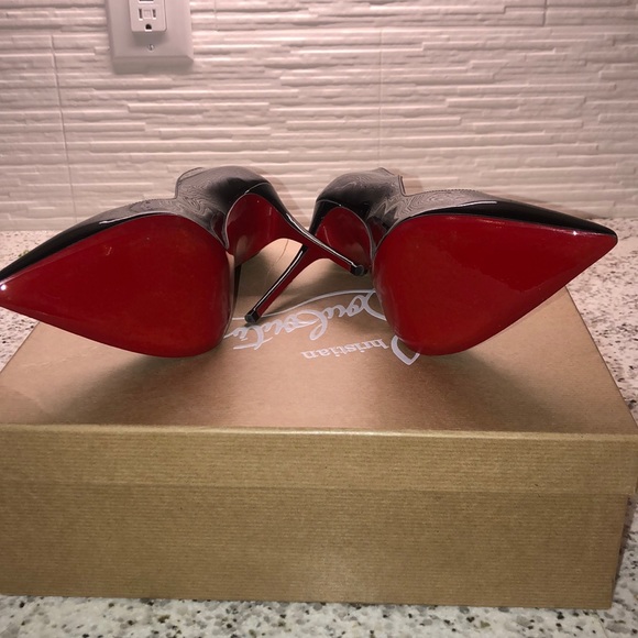 Christian Louboutin So Kate Pointed Toe Pumps - Picture 5 of 5